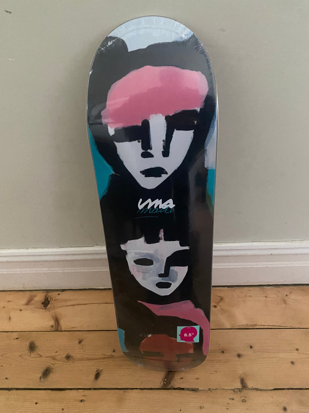 Uma Triplets 8.5”